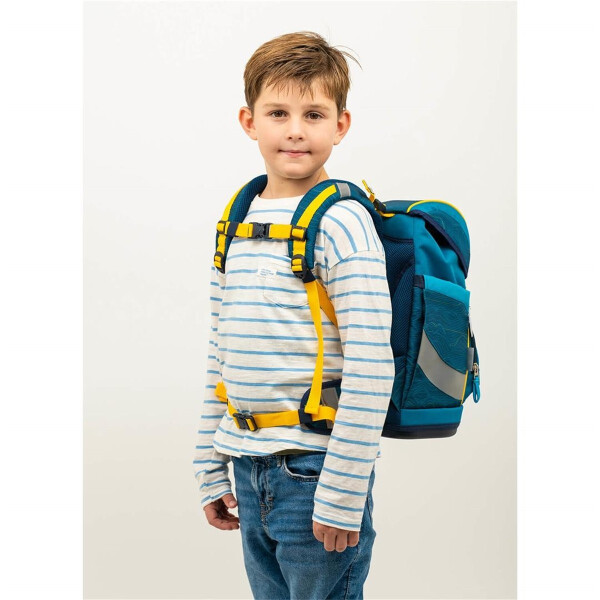 Belmil Smarty ergonomisches Schulranzen Set 5-teilig "Waves Orange" mit Brustgurt, Hüftgurt, Magnetverschluss, Patch Set 6 Stück